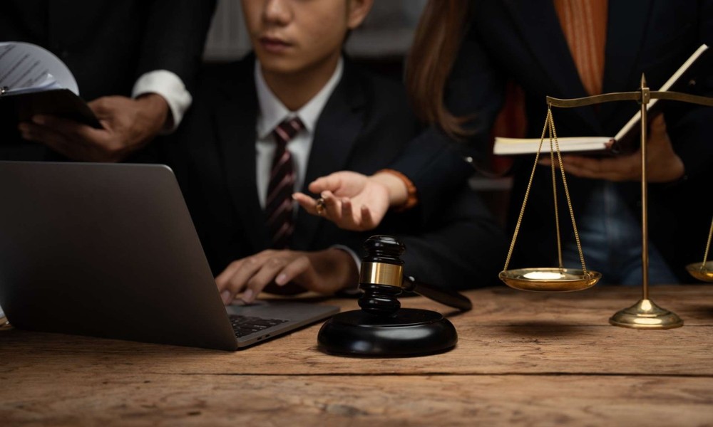 Lansing’s Four-Day Workweek: Key Legal Considerations