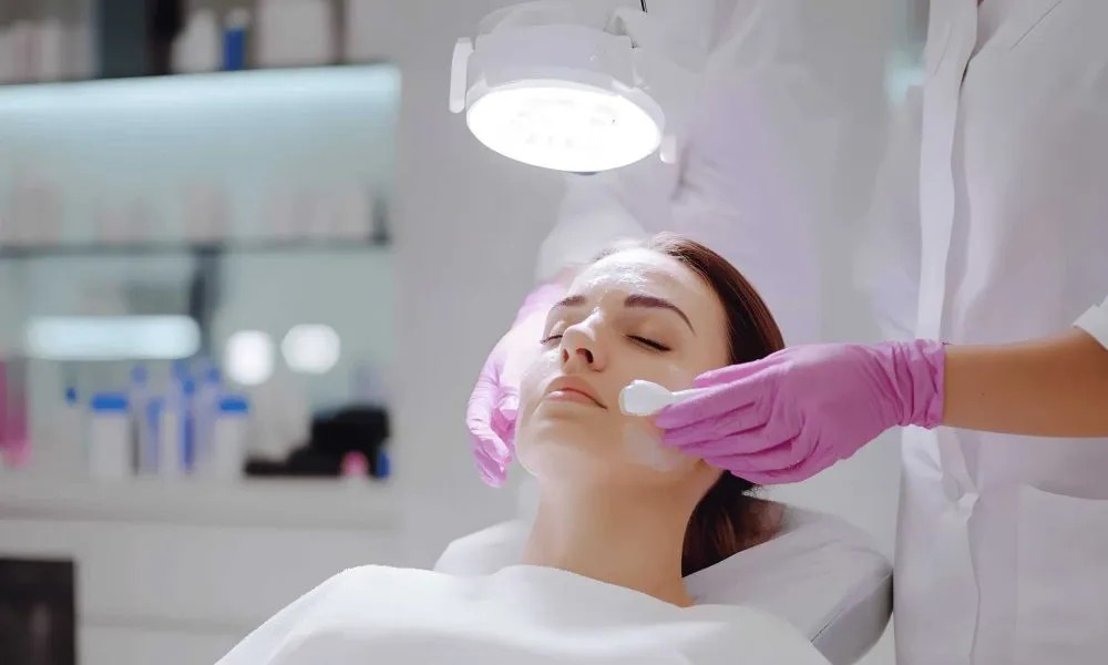 Montreal’s Hottest Dermatology Treatments for 2025
